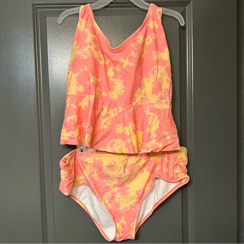 Vibrant Tie Dye Tankini Swimsuit